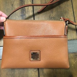 Dooney&Bourke crossbody
